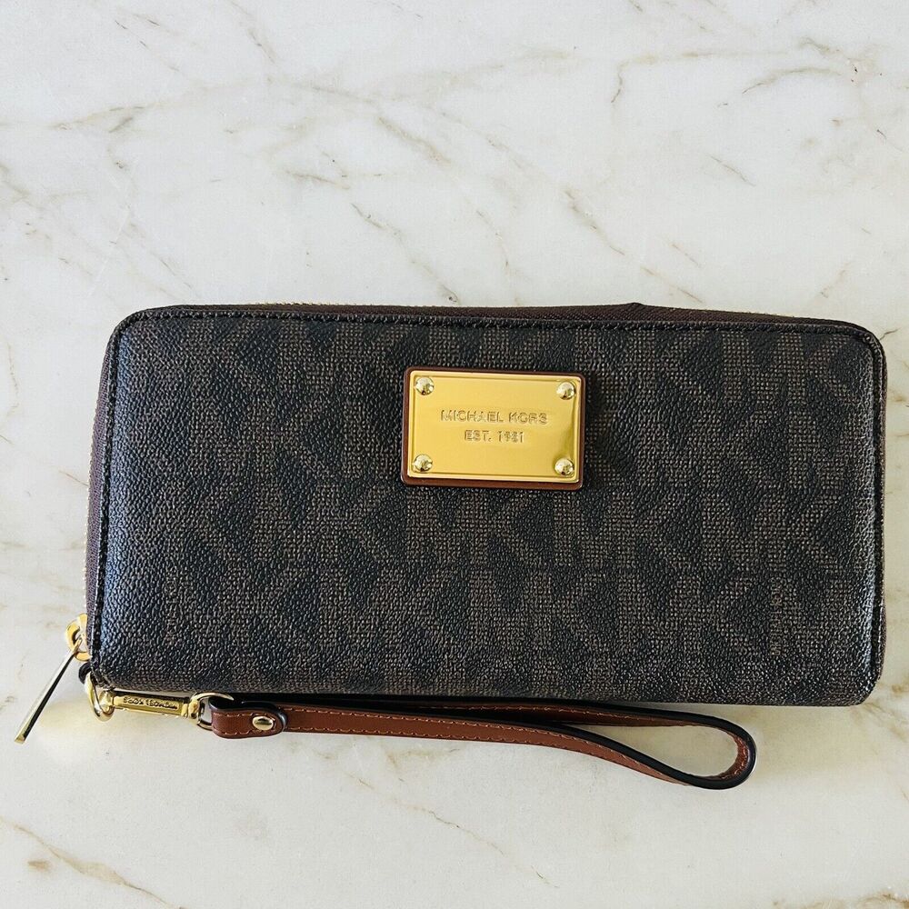 MICHAEL KORS Jet Set Travel Brown Leather Large Continental Zip Wallet Wristlet